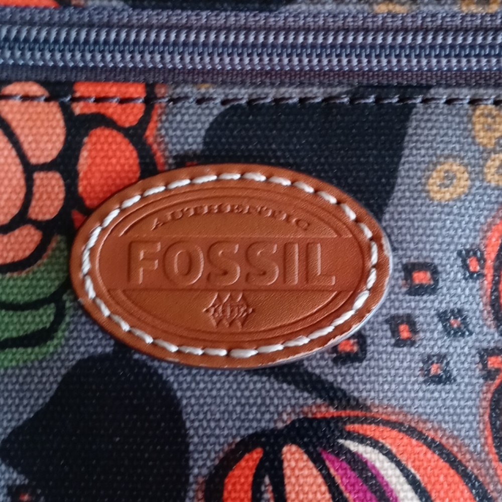 Cute 💐 Fossil Mini Crossbody - Picture 6 of 10